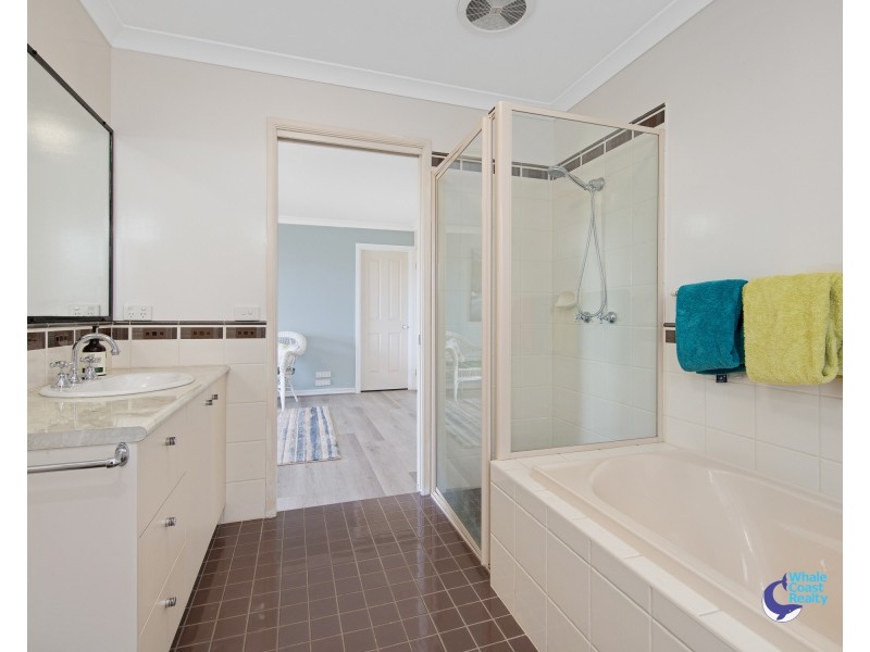 58 Sunset Boulevard, Kianga NSW 2546