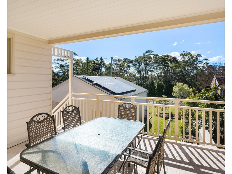 4 TATIARA STREET, Dalmeny NSW 2546