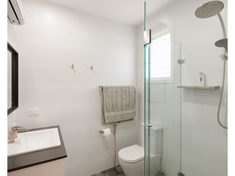 4 TATIARA STREET, Dalmeny NSW 2546