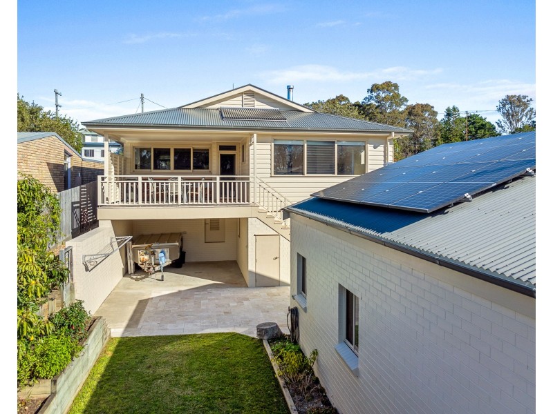 4 TATIARA STREET, Dalmeny NSW 2546