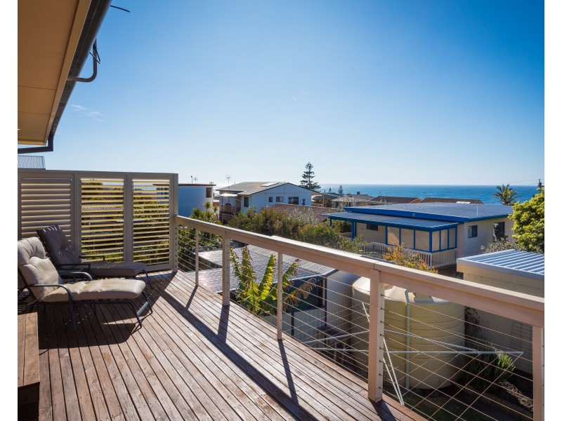 34 Sunset Boulevard, Kianga NSW 2546