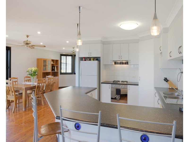 34 Sunset Boulevard, Kianga NSW 2546