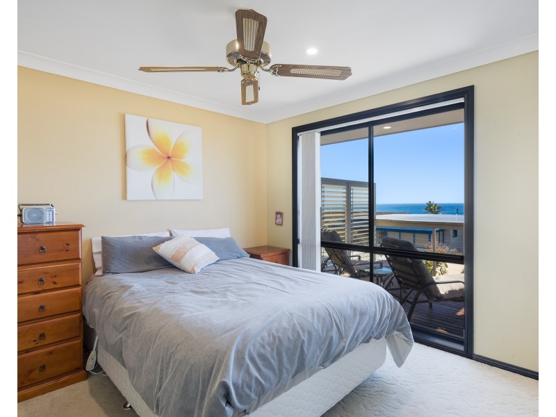 34 Sunset Boulevard, Kianga NSW 2546