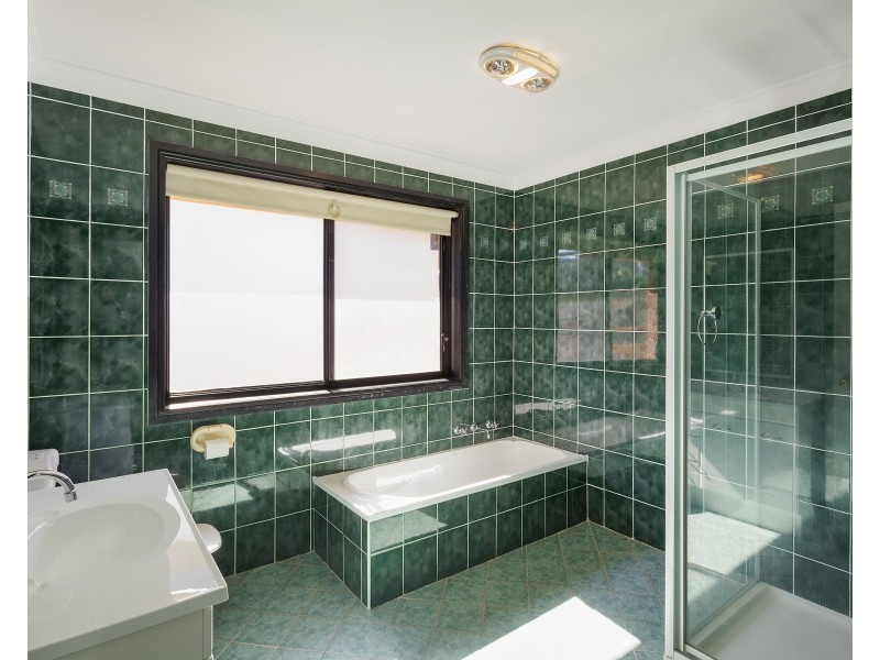 34 Sunset Boulevard, Kianga NSW 2546