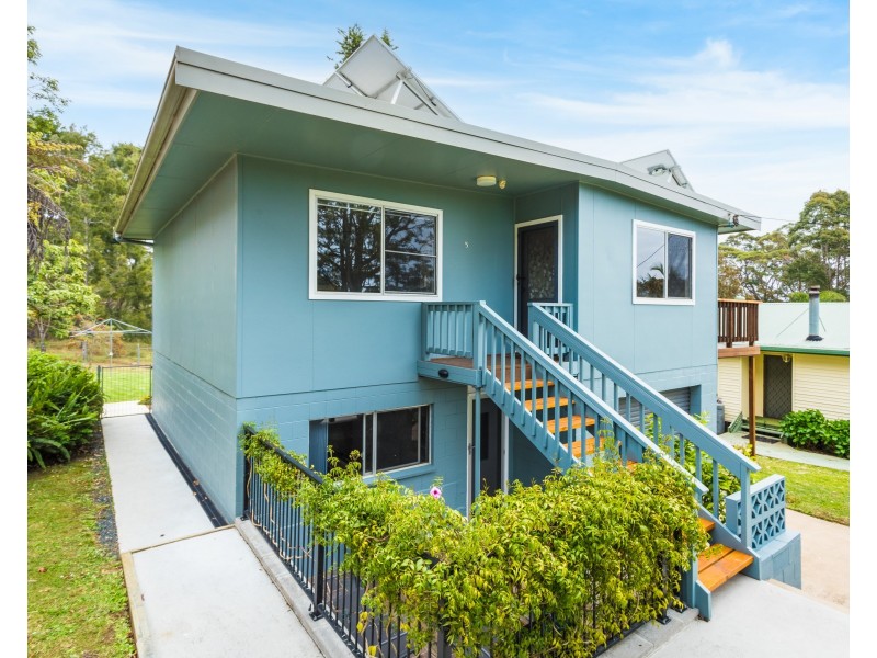 5 Goolara Avenue, Dalmeny NSW 2546