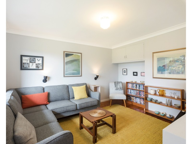 5 Goolara Avenue, Dalmeny NSW 2546