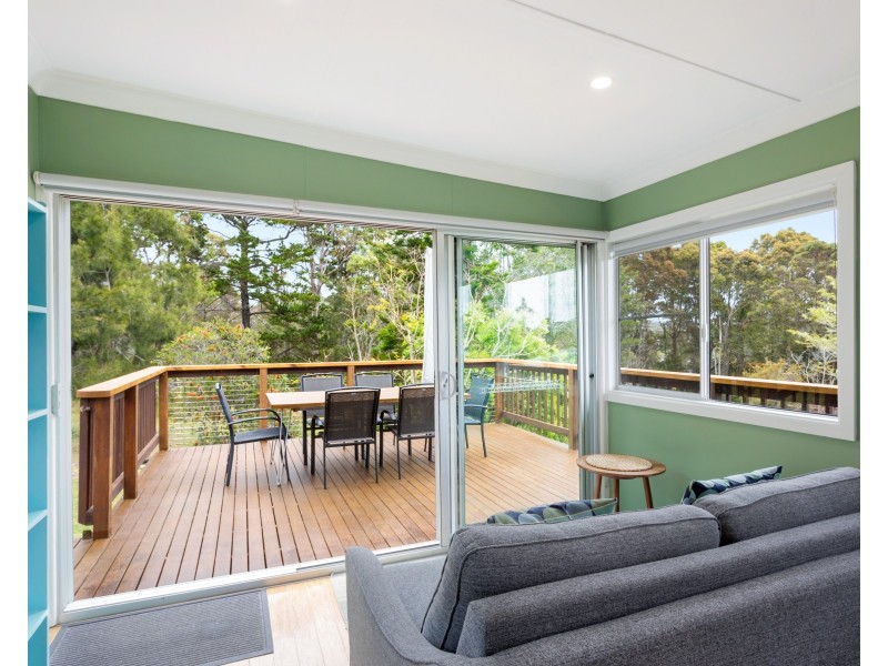 5 Goolara Avenue, Dalmeny NSW 2546