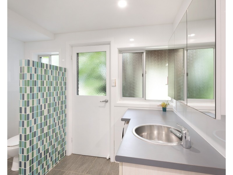 5 Goolara Avenue, Dalmeny NSW 2546