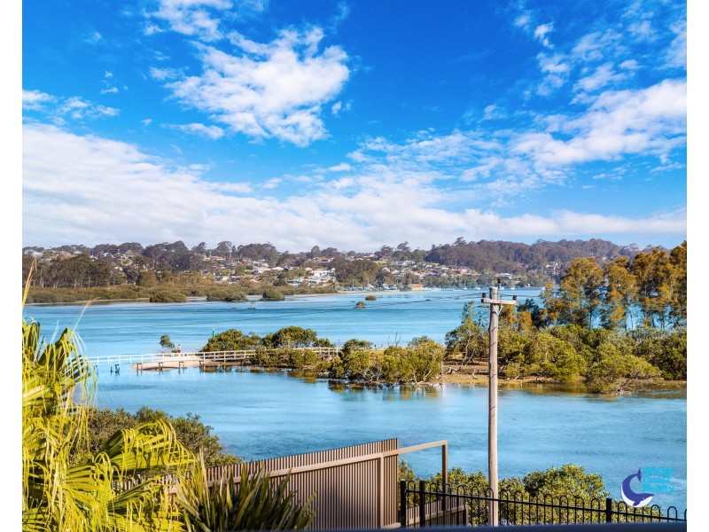 1 ALEXANDER PLACE, North Narooma NSW 2546