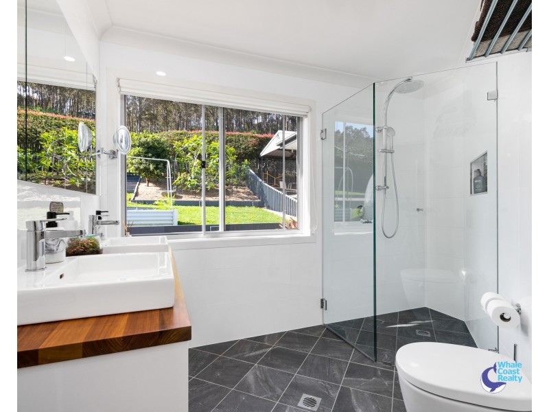 1 ALEXANDER PLACE, North Narooma NSW 2546