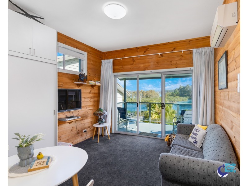 1 ALEXANDER PLACE, North Narooma NSW 2546