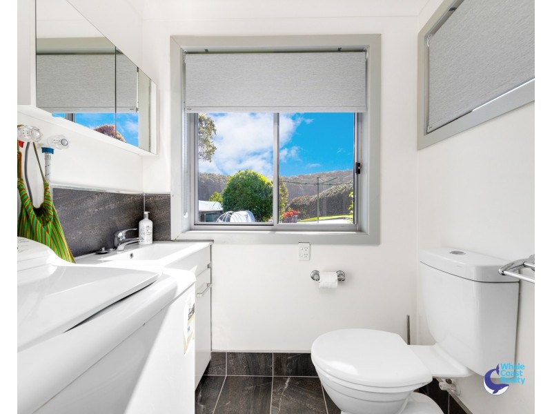 1 ALEXANDER PLACE, North Narooma NSW 2546