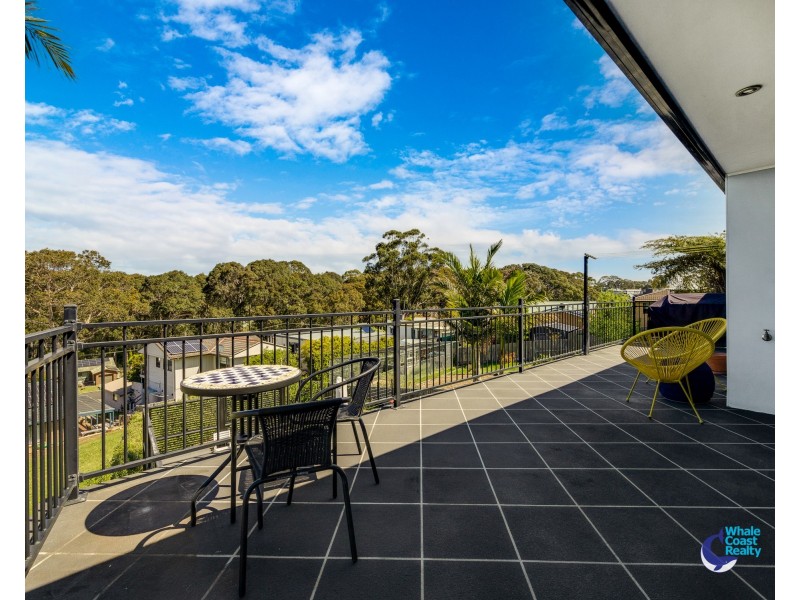 4 Farncombe Ave, Narooma NSW 2546