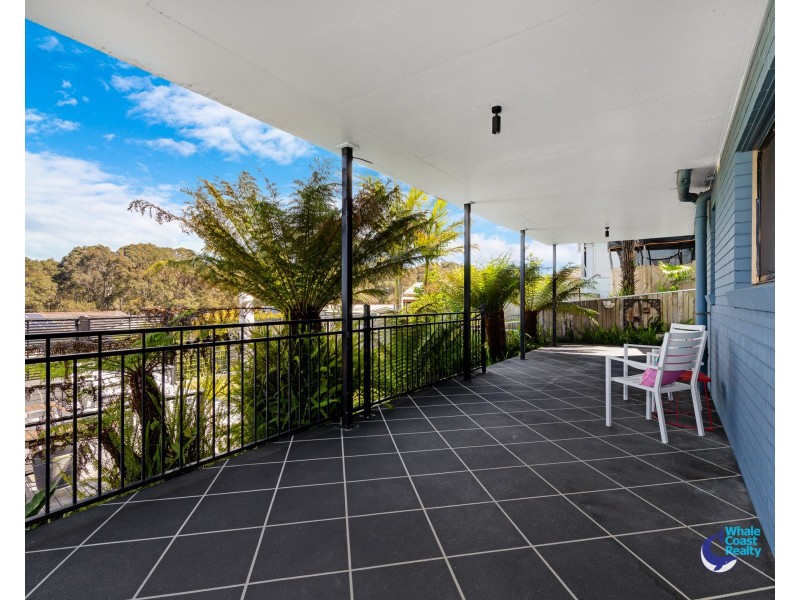 4 Farncombe Ave, Narooma NSW 2546