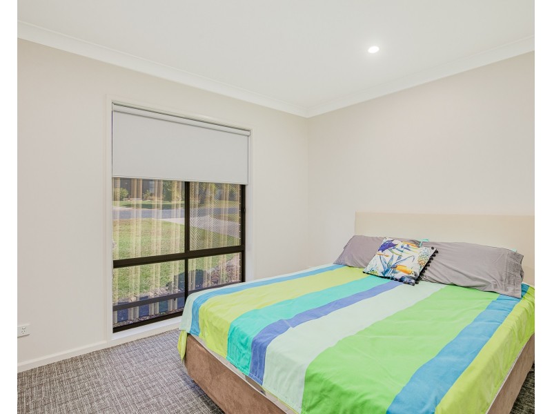 19 Myuna Street, Dalmeny NSW 2546