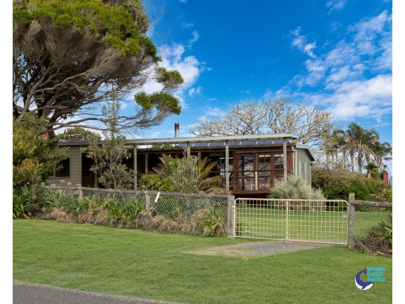 98 OCEAN PARADE, Dalmeny NSW 2546