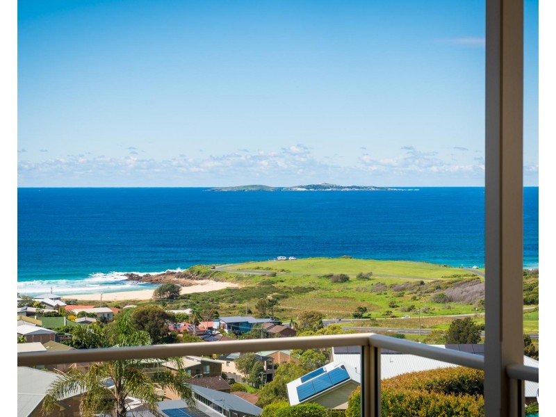 19 Dawn Parade, Kianga NSW 2546