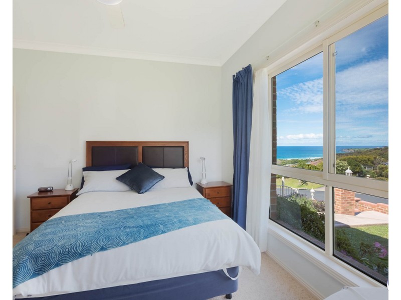 19 Dawn Parade, Kianga NSW 2546