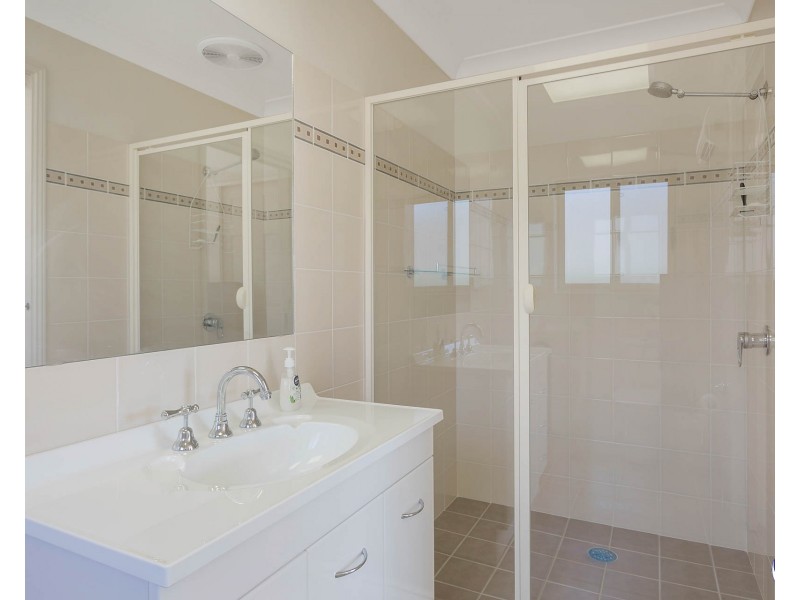 19 Dawn Parade, Kianga NSW 2546