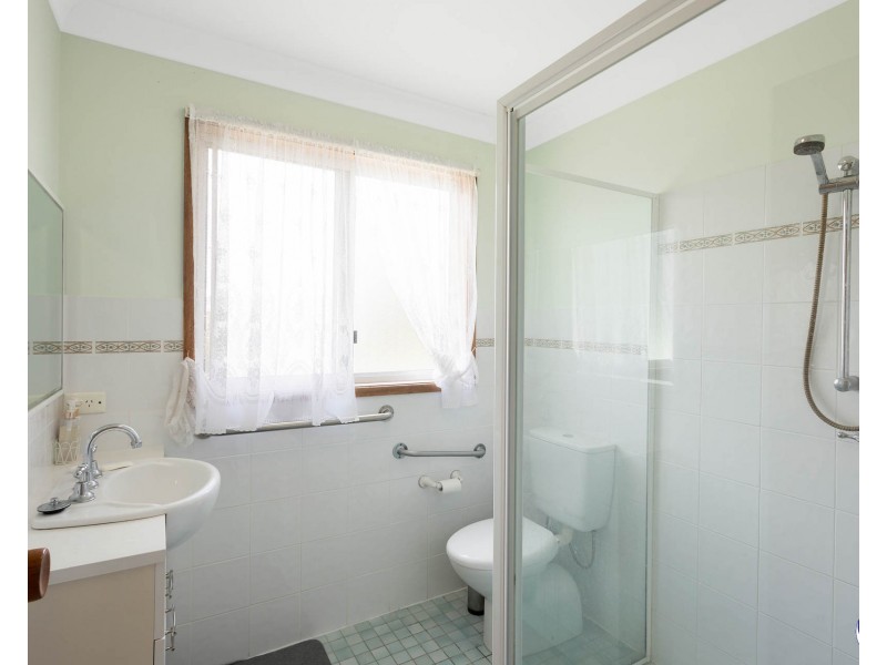 2 Tower Lane, North Narooma NSW 2546