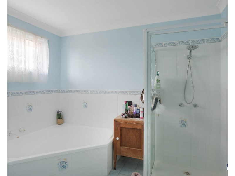 5 Pacific Avenue, Kianga NSW 2546