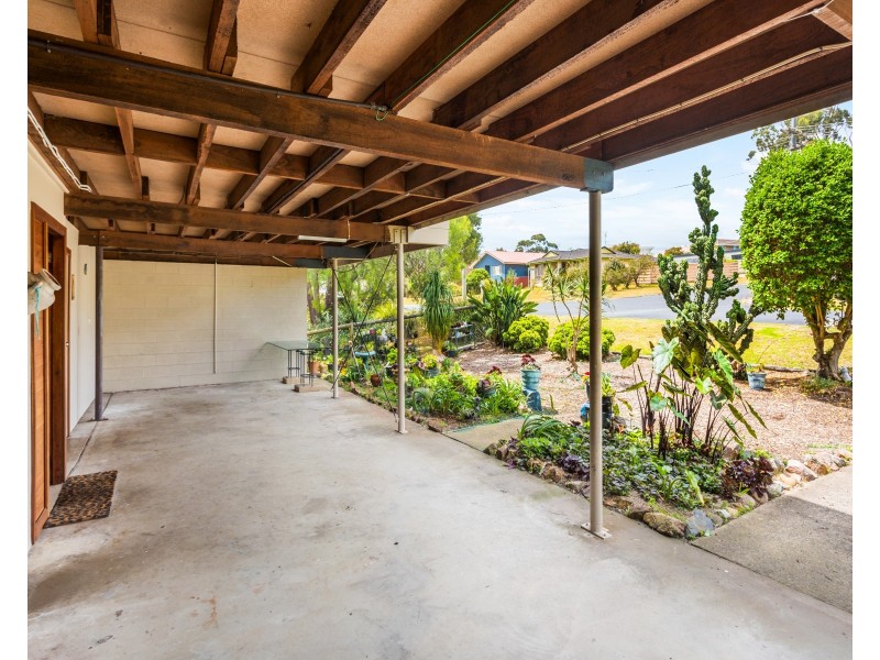 39 Lakeside Drive, Kianga NSW 2546
