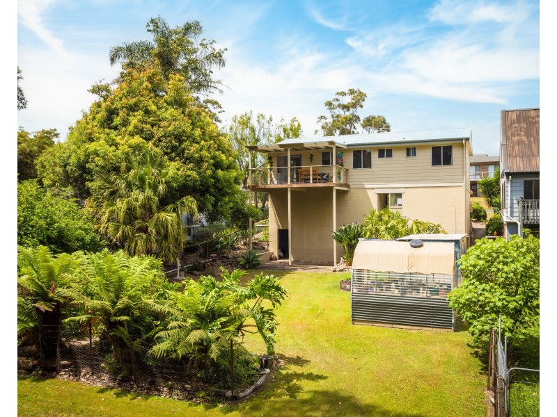 39 Lakeside Drive, Kianga NSW 2546
