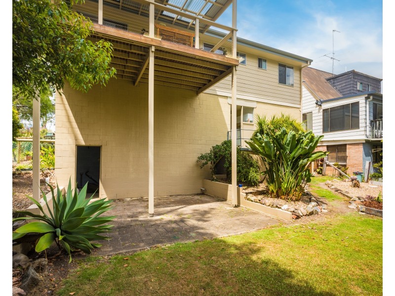 39 Lakeside Drive, Kianga NSW 2546
