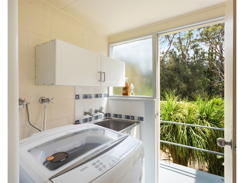 39 Lakeside Drive, Kianga NSW 2546