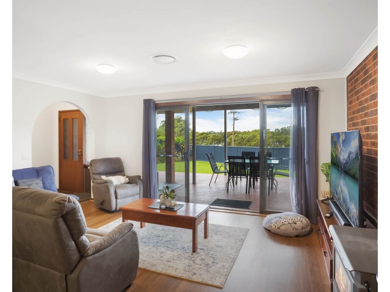 70 Fishermans Crescent, North Narooma NSW 2546