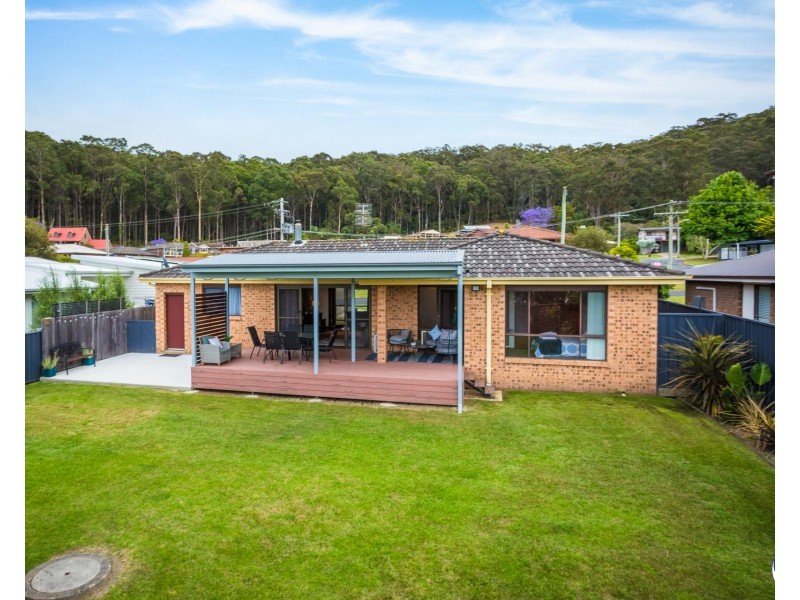 70 Fishermans Crescent, North Narooma NSW 2546