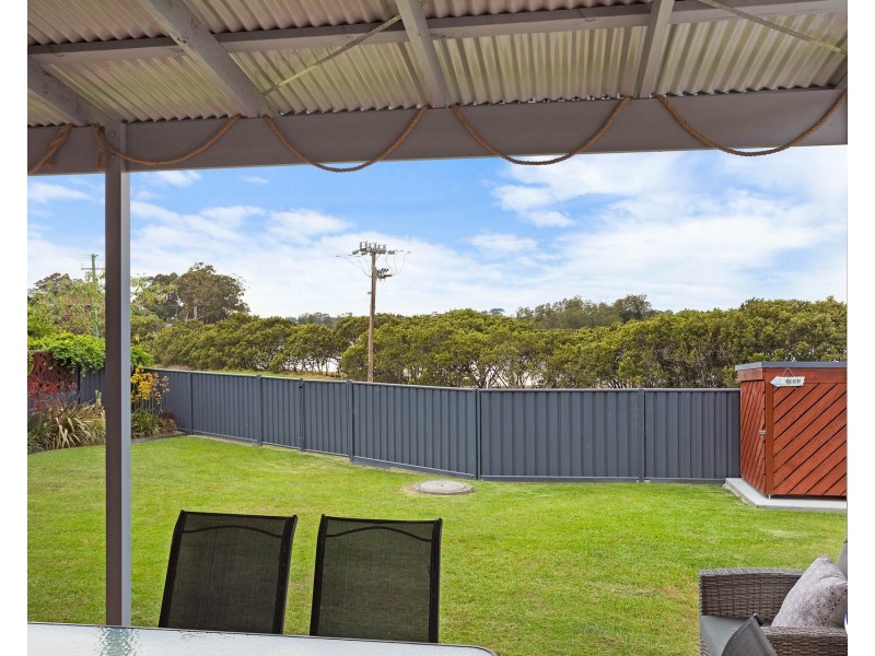 70 Fishermans Crescent, North Narooma NSW 2546