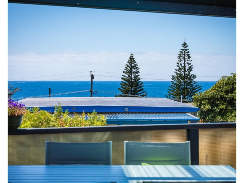 32 Sunset Boulevard, Kianga NSW 2546