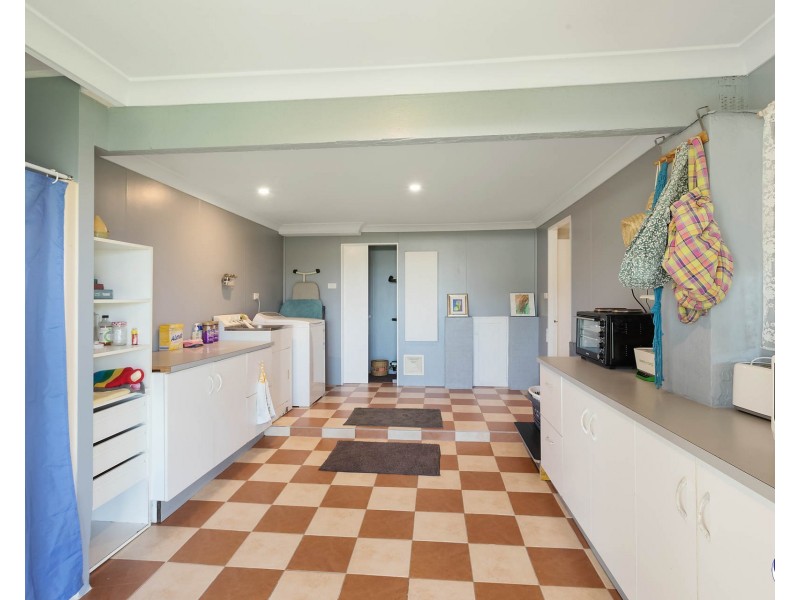 32 Sunset Boulevard, Kianga NSW 2546