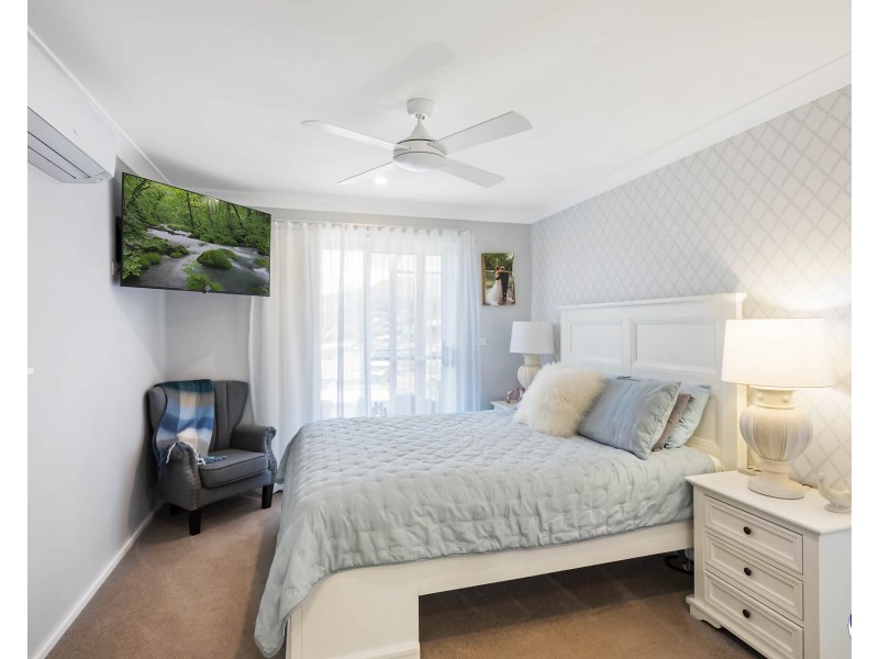 46 FISHERMANS CRESCENT, North Narooma NSW 2546