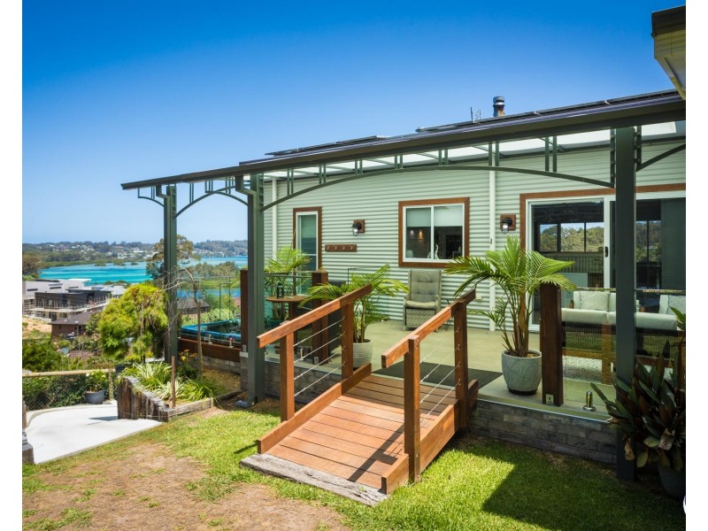 46 FISHERMANS CRESCENT, North Narooma NSW 2546