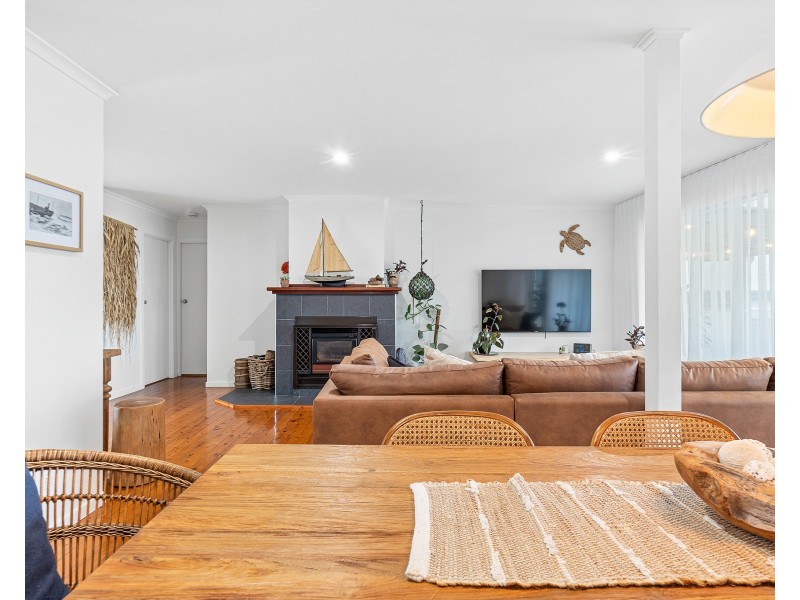 200 Princes Highway, Narooma NSW 2546
