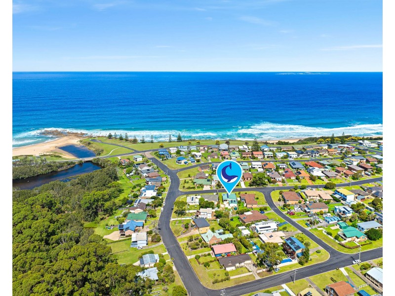 5 Sunset Boulevard, Kianga NSW 2546