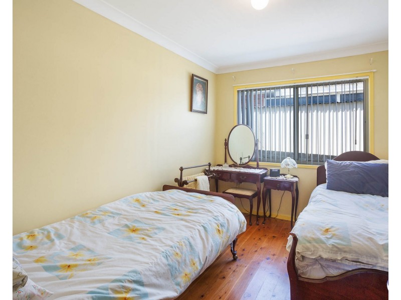 5 Sunset Boulevard, Kianga NSW 2546