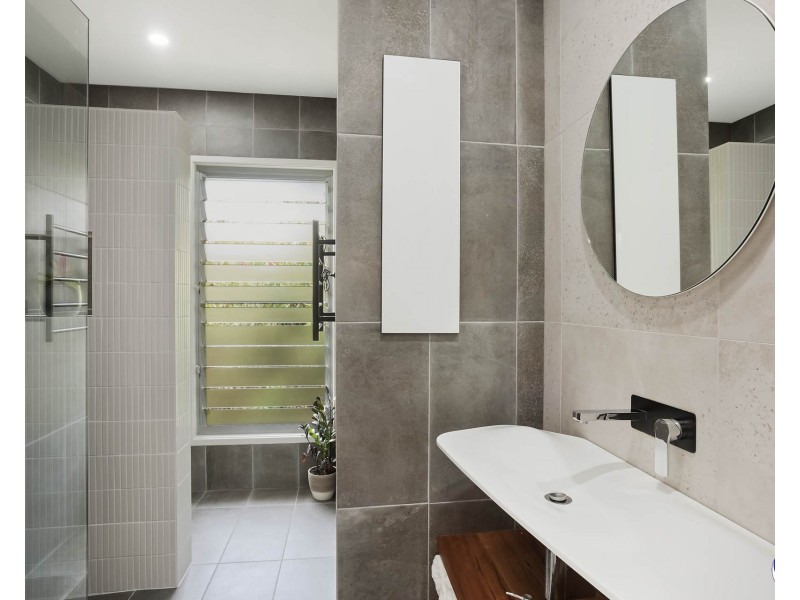 25B EASTAWAY AVENUE, North Narooma NSW 2546