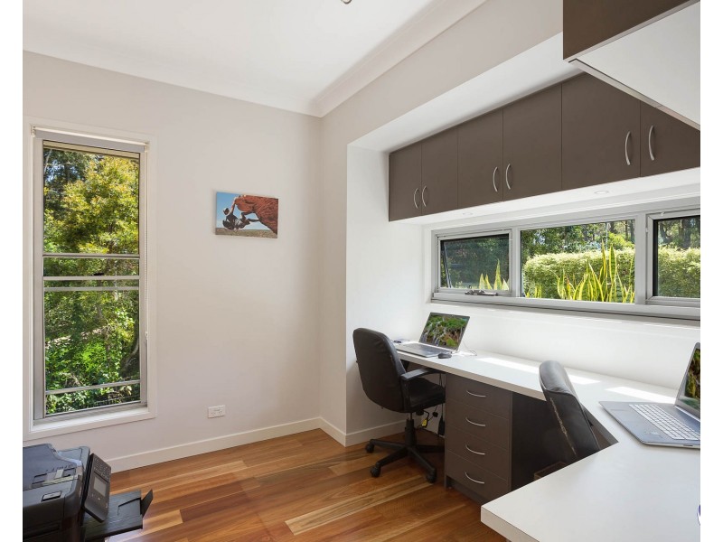 25B EASTAWAY AVENUE, North Narooma NSW 2546