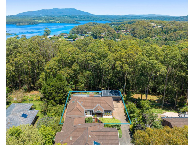 25B EASTAWAY AVENUE, North Narooma NSW 2546