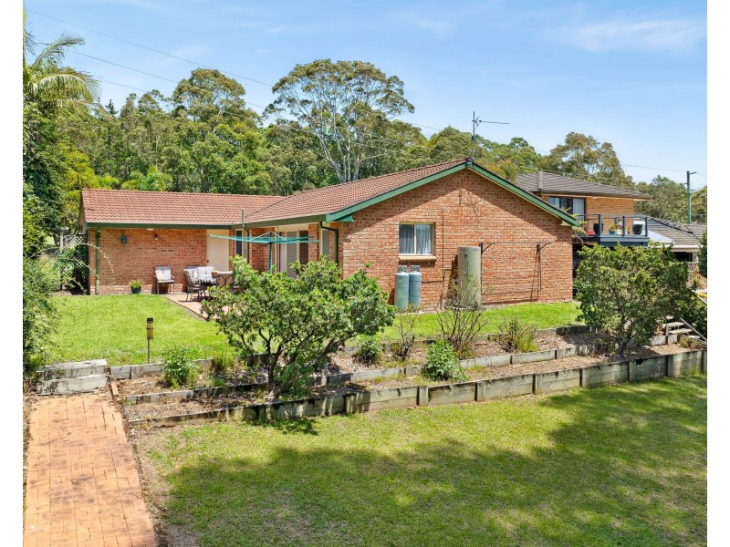 50 Mummaga Lake Drive, Dalmeny NSW 2546