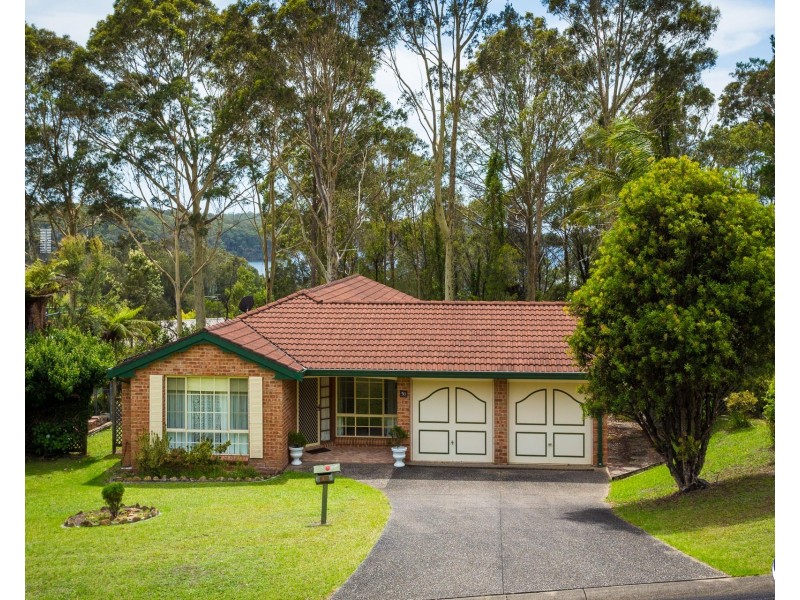 50 Mummaga Lake Drive, Dalmeny NSW 2546