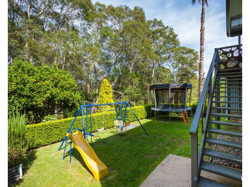 5 Dorothy Drive, Narooma NSW 2546