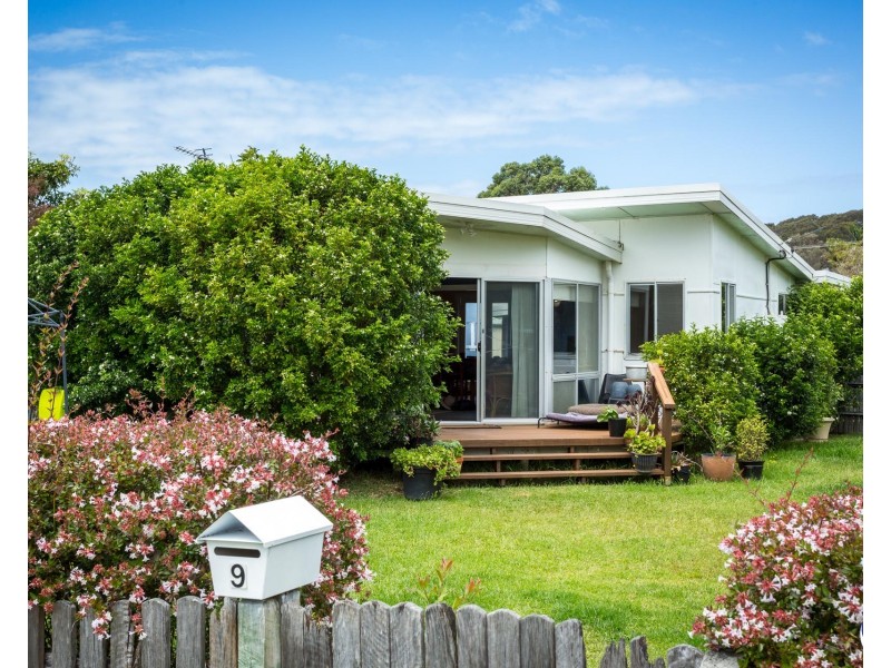 9 Nichelsen Street, Narooma NSW 2546