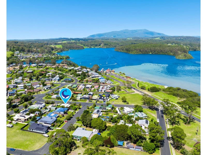 9 Nichelsen Street, Narooma NSW 2546