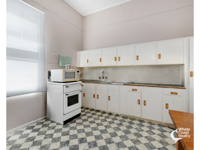 54 Campbell Street, Moruya NSW 2537