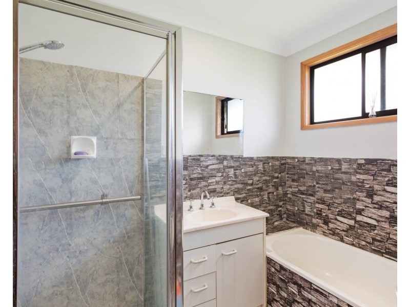 8 Hart Street, Bermagui NSW 2546