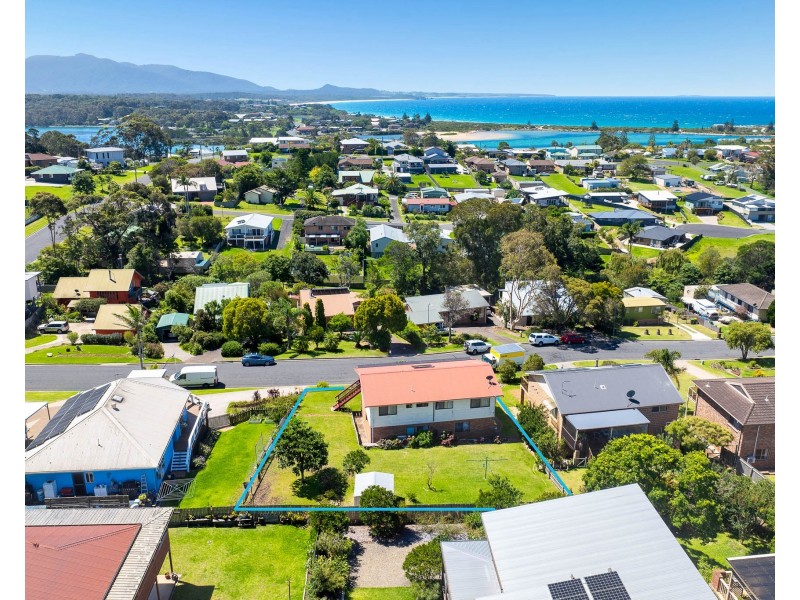 8 Hart Street, Bermagui NSW 2546